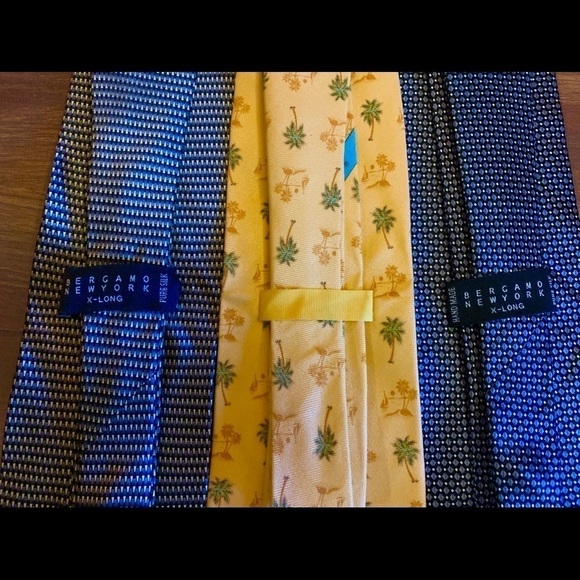 BUNDLE of 3 TIES ✨ 2 BERGAMO New York and 1 TOMMY BAHAMA Pure Silk neckties - Picture 1 of 13